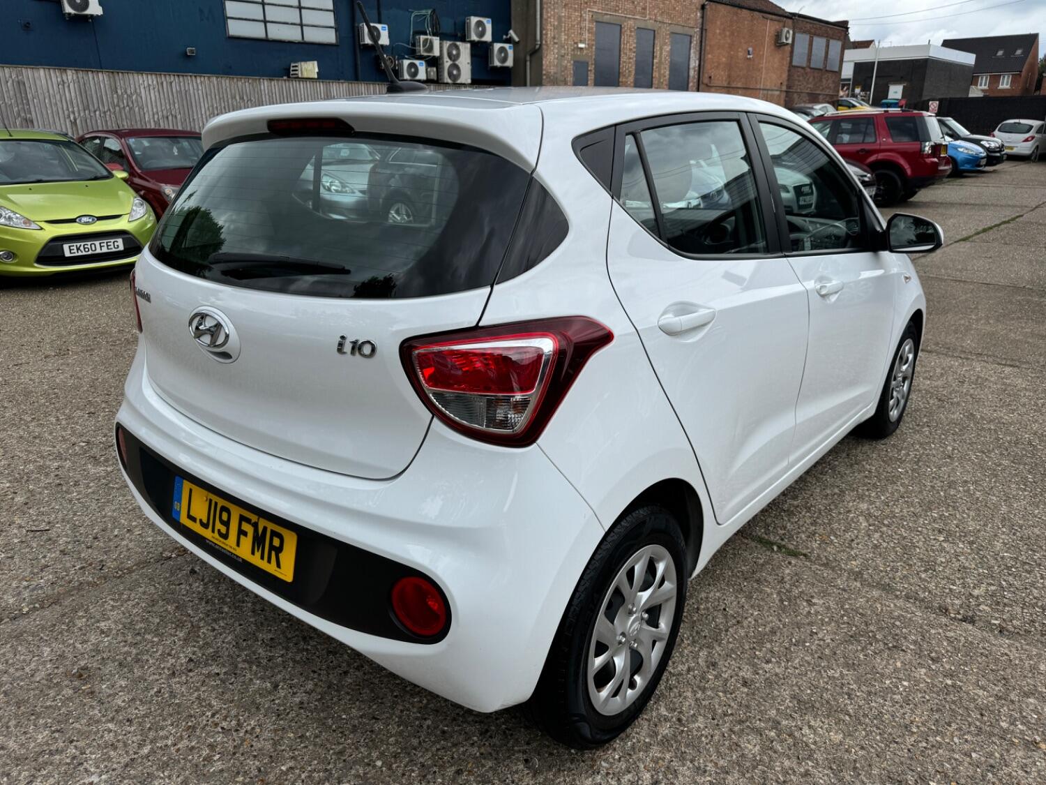 Used Hyundai i10 2019 for sale - 76794329: Photo 7