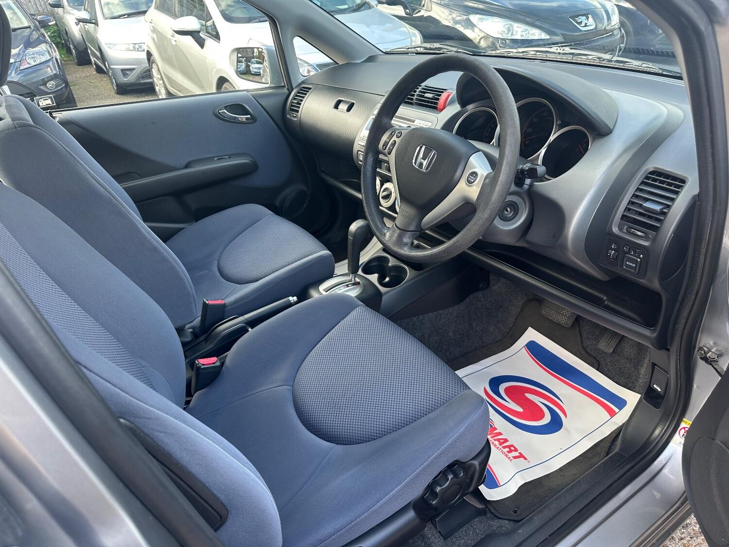 Used Honda Jazz 2005 for sale - 76164493: Photo 10