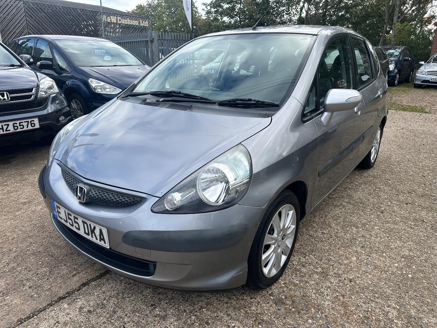 Used Honda Jazz 2005 for sale - 76164493: Photo 3