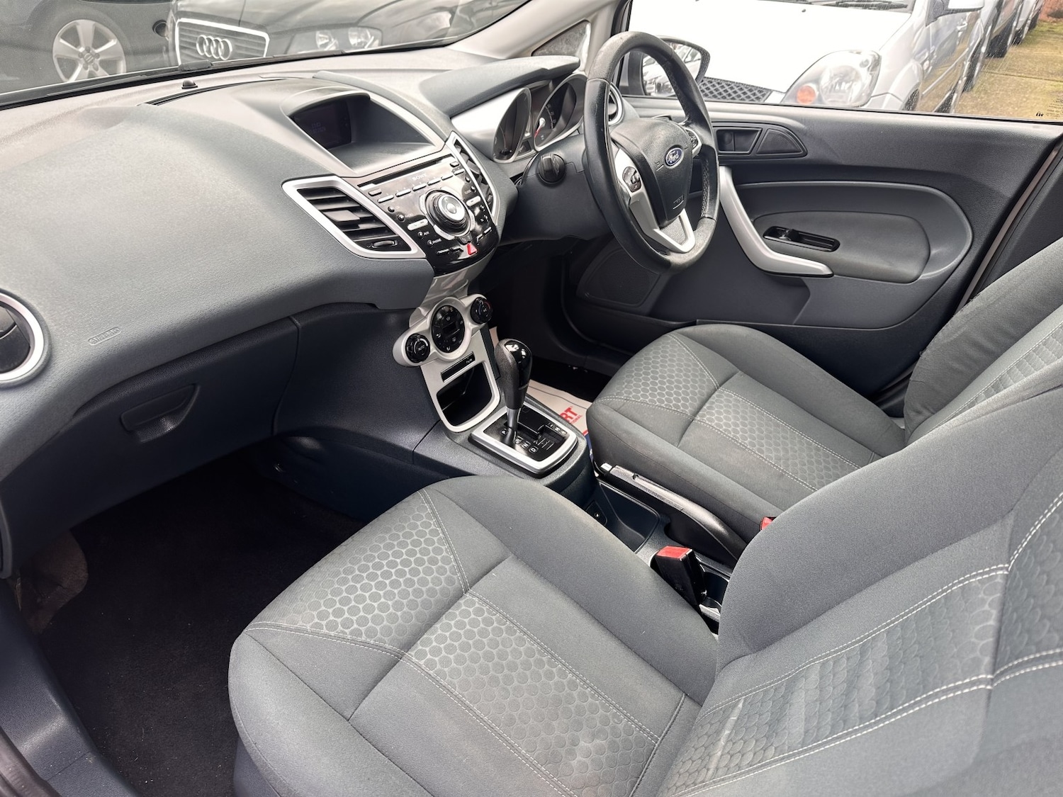 Used Ford Fiesta 2011 for sale - 77595444: Photo 10