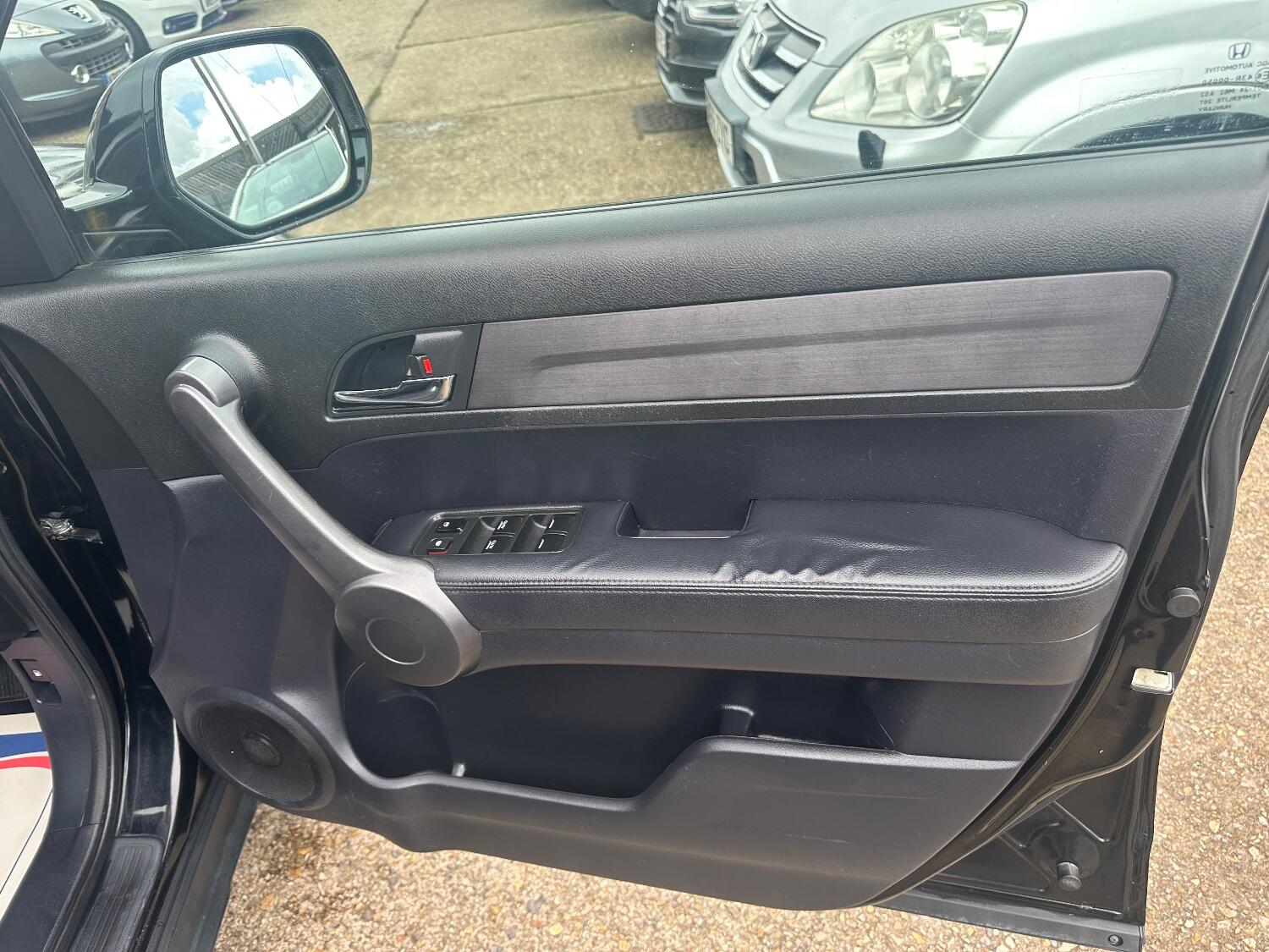 Used Honda CR-V 2008 for sale - 76149264: Photo 10