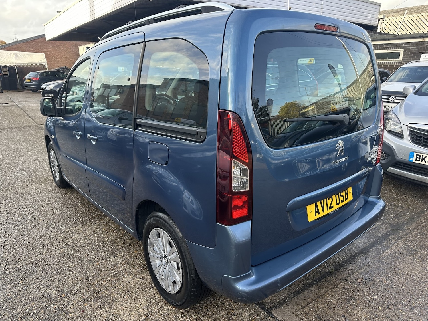 Used Peugeot Partner Tepee 2012 for sale - 76407579: Photo 5