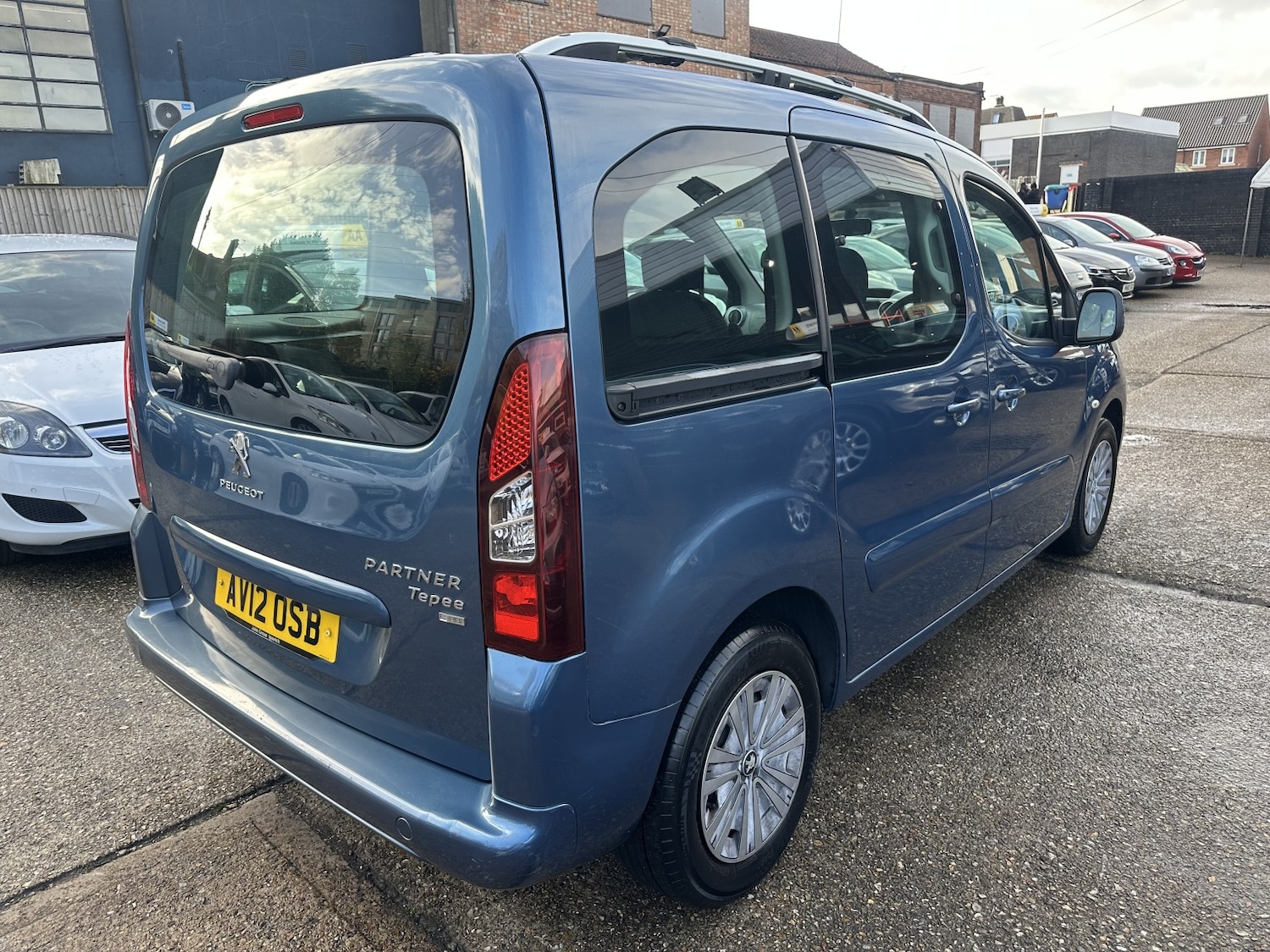 Used Peugeot Partner Tepee 2012 for sale - 76407579: Photo 7