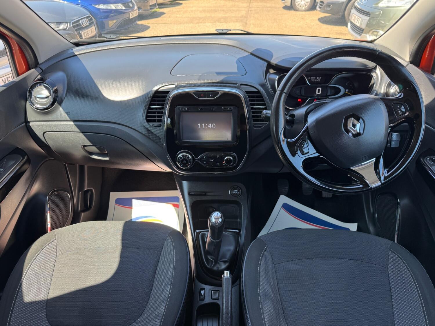 Used Renault Captur 2014 for sale - 76794631: Photo 12