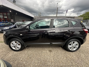 Used Nissan Qashqai 2010 for sale - 78608260: Photo
