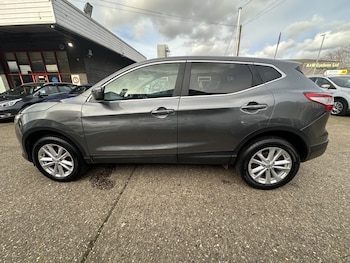 Used Nissan Qashqai 2015 for sale - 77707274: Photo