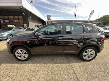 Used Nissan Qashqai 2013 for sale - 79395180: Photo