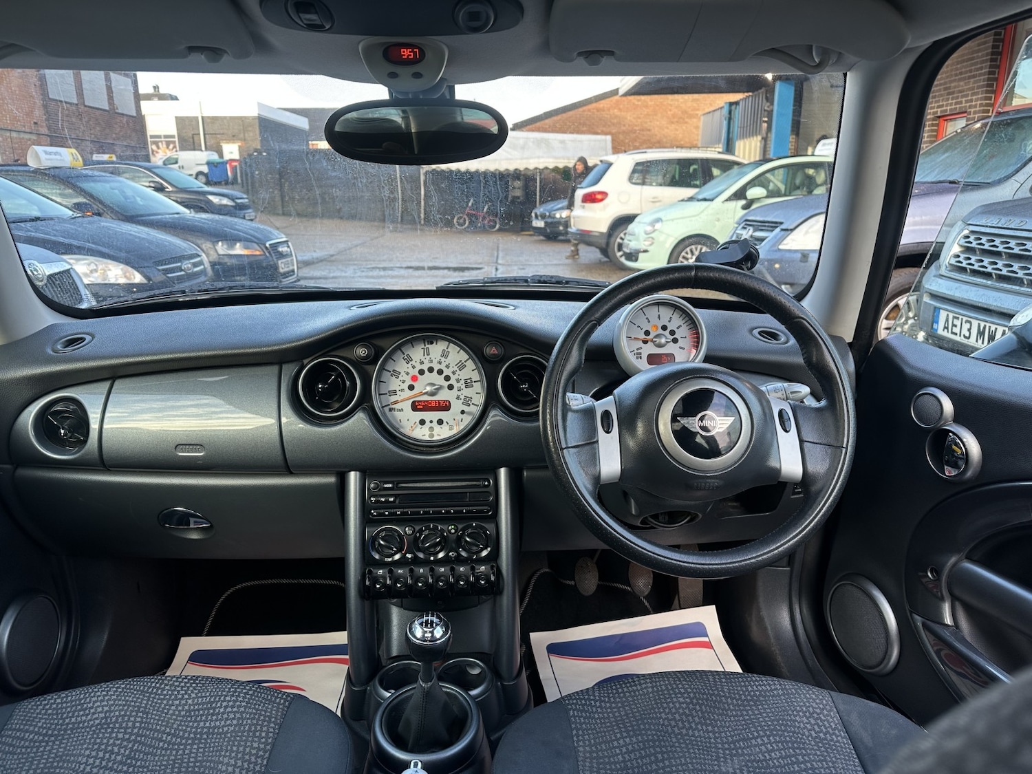 Used MINI Hatch 2004 for sale - 77027966: Photo 11