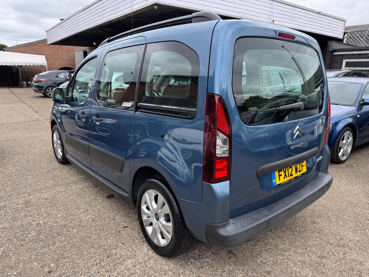 Vehicle 5