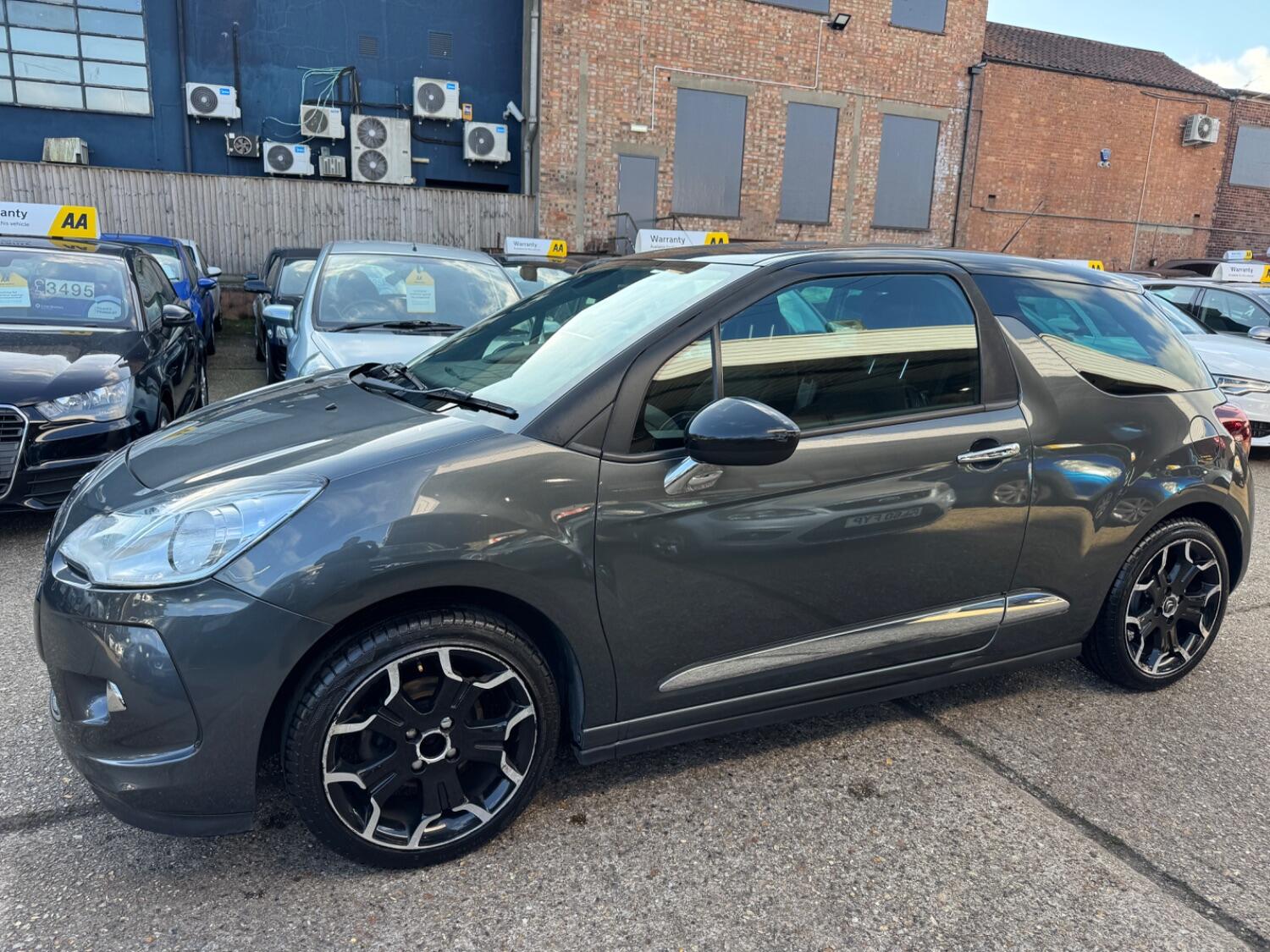 Used Citroen DS3 2013 for sale - 76198281: Photo 5