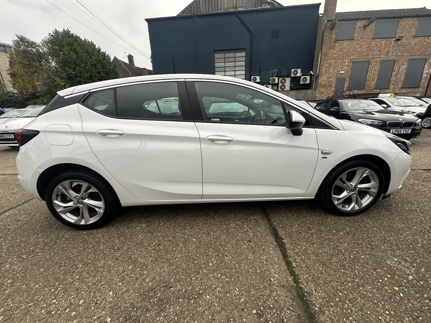 Used Vauxhall Astra 2016 for sale - 77721164: Photo 8