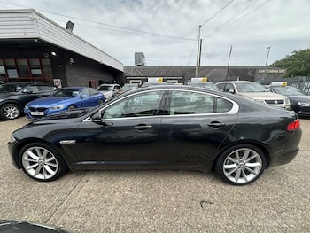 Used Jaguar XF 2013 for sale - 79073632: Photo