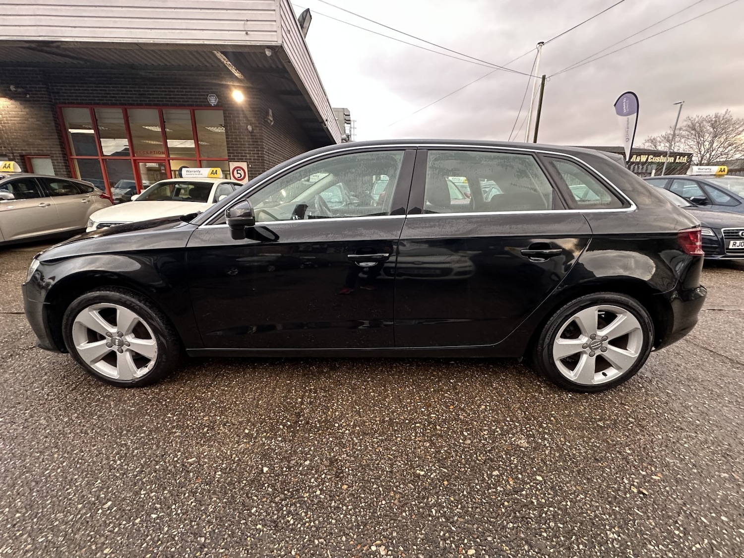 Used Audi A3 2013 for sale - 77694387: Photo 4