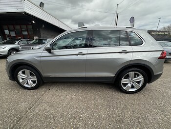 Used Volkswagen Tiguan 2020 for sale - 78266954: Photo