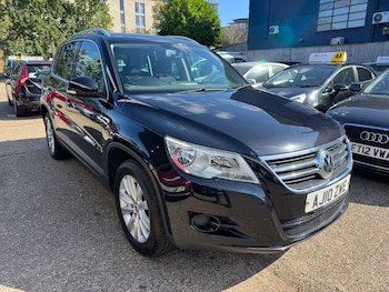 Used Volkswagen Tiguan 2010 for sale - 75575422: Photo
