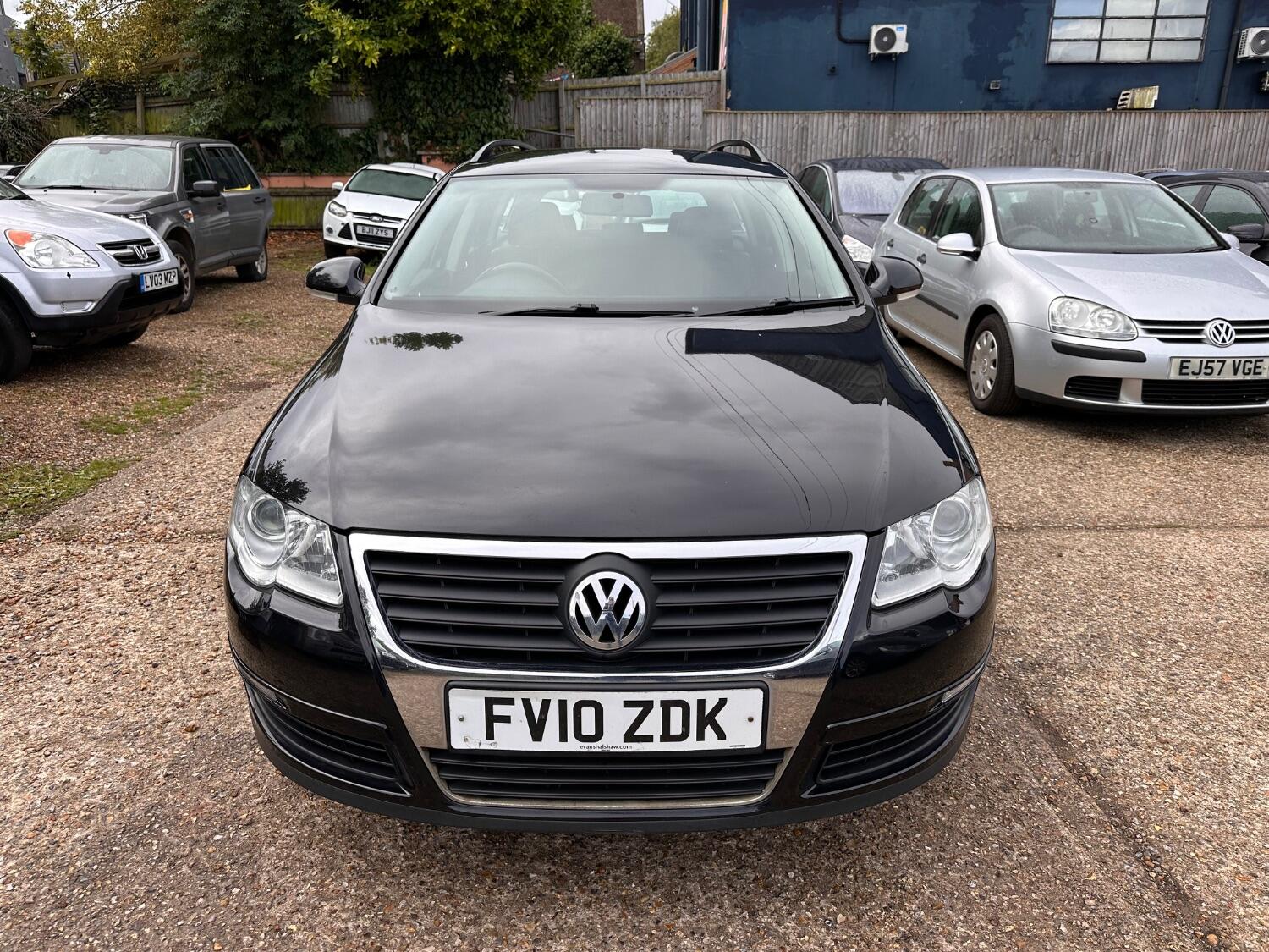 Used Volkswagen Passat 2010 for sale - 77019072: Photo 2
