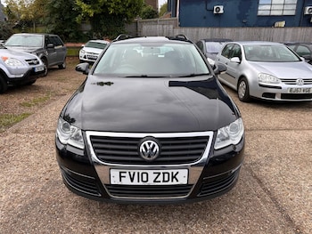 Used Volkswagen Passat 2010 for sale - 77019072: Photo