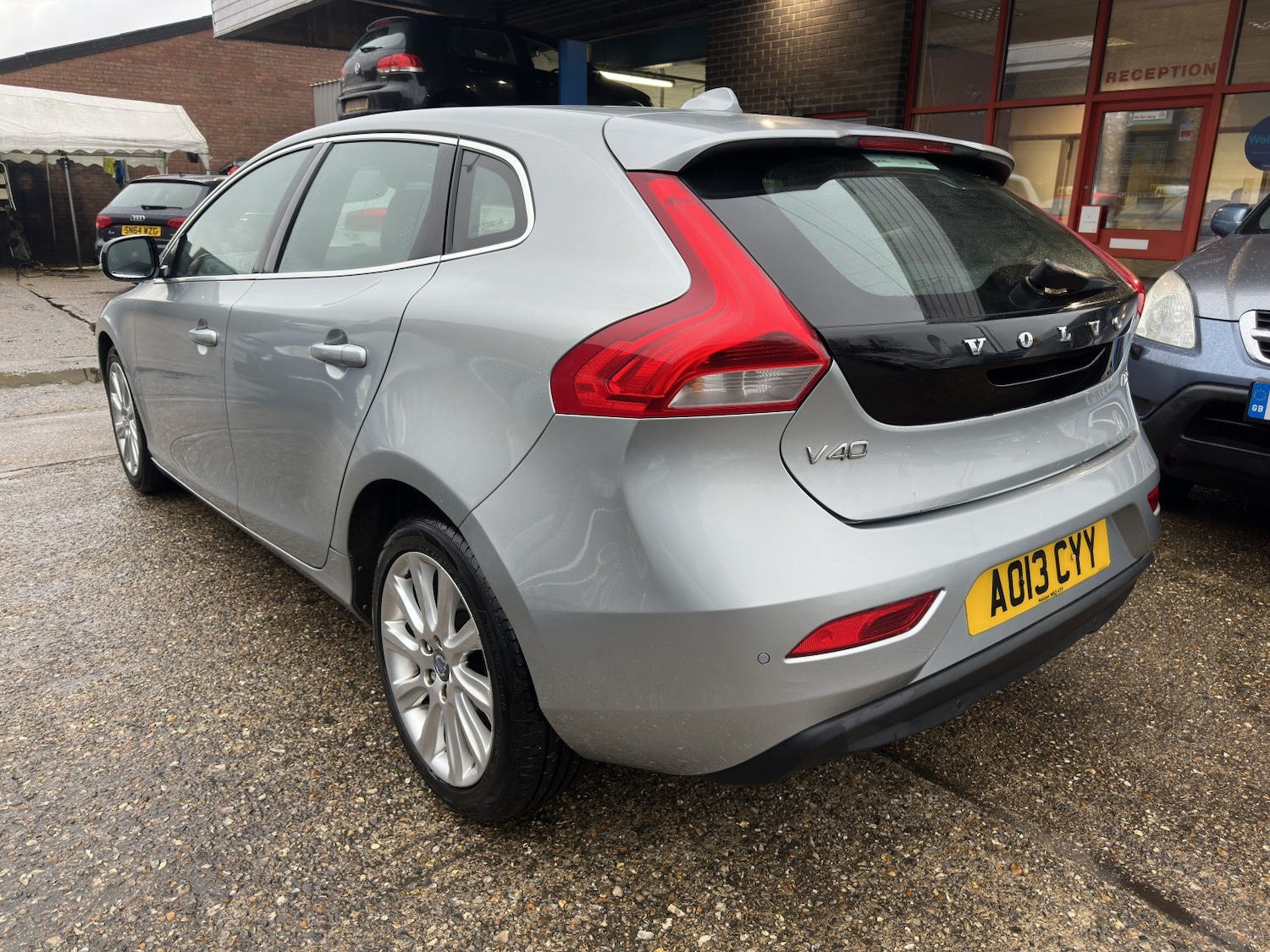 Used Volvo V40 2013 for sale - 77465159: Photo 5