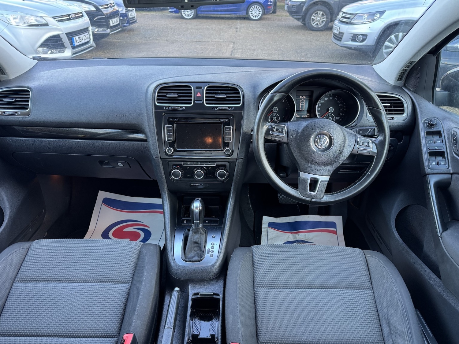 Used Volkswagen Golf 2011 for sale - 77241867: Photo 9