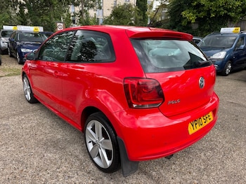 Used Volkswagen Polo 2010 for sale - 75399539: Photo