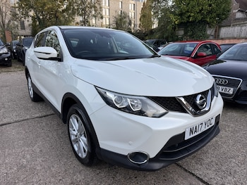 Used Nissan Qashqai 2017 for sale - 76407522: Photo