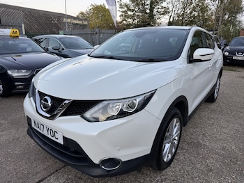 Used Nissan Qashqai 2017 for sale - 76407522: Photo