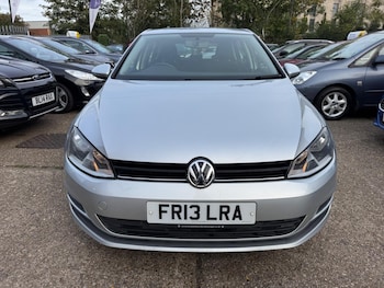 Used Volkswagen Golf 2013 for sale - 76107323: Photo 3