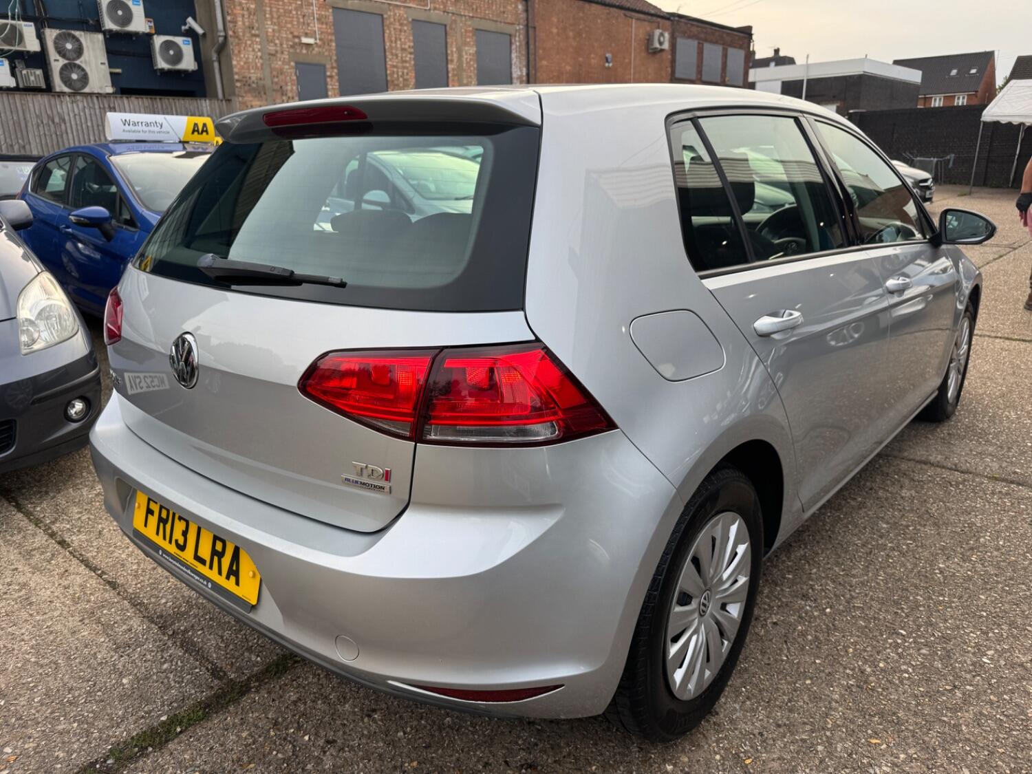 Used Volkswagen Golf 2013 for sale - 76107323: Photo 7