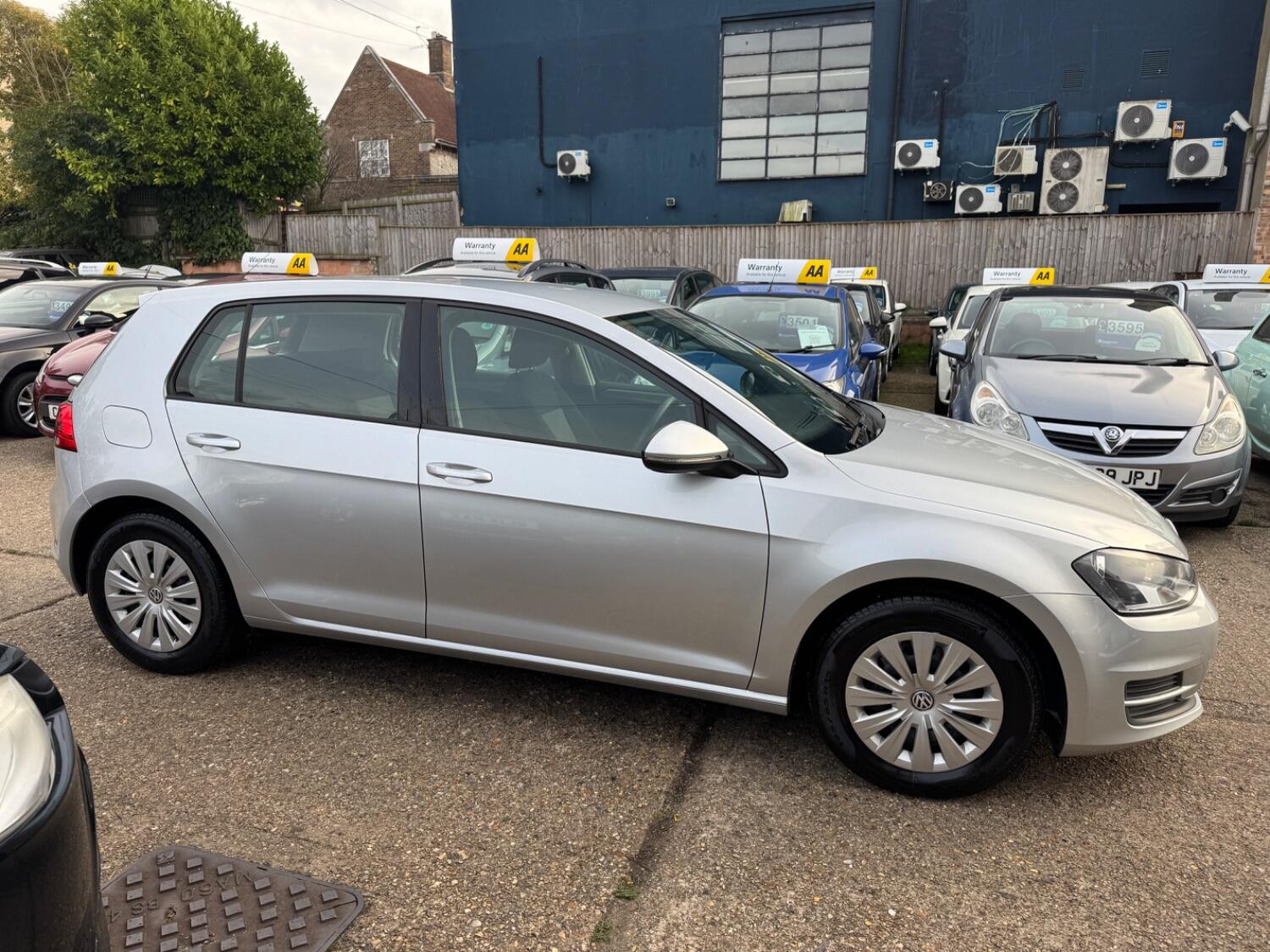 Used Volkswagen Golf 2013 for sale - 76107323: Photo 8