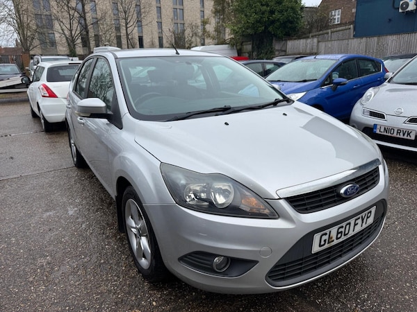 Used Ford Focus 2010 for sale - 74093610: Photo 1