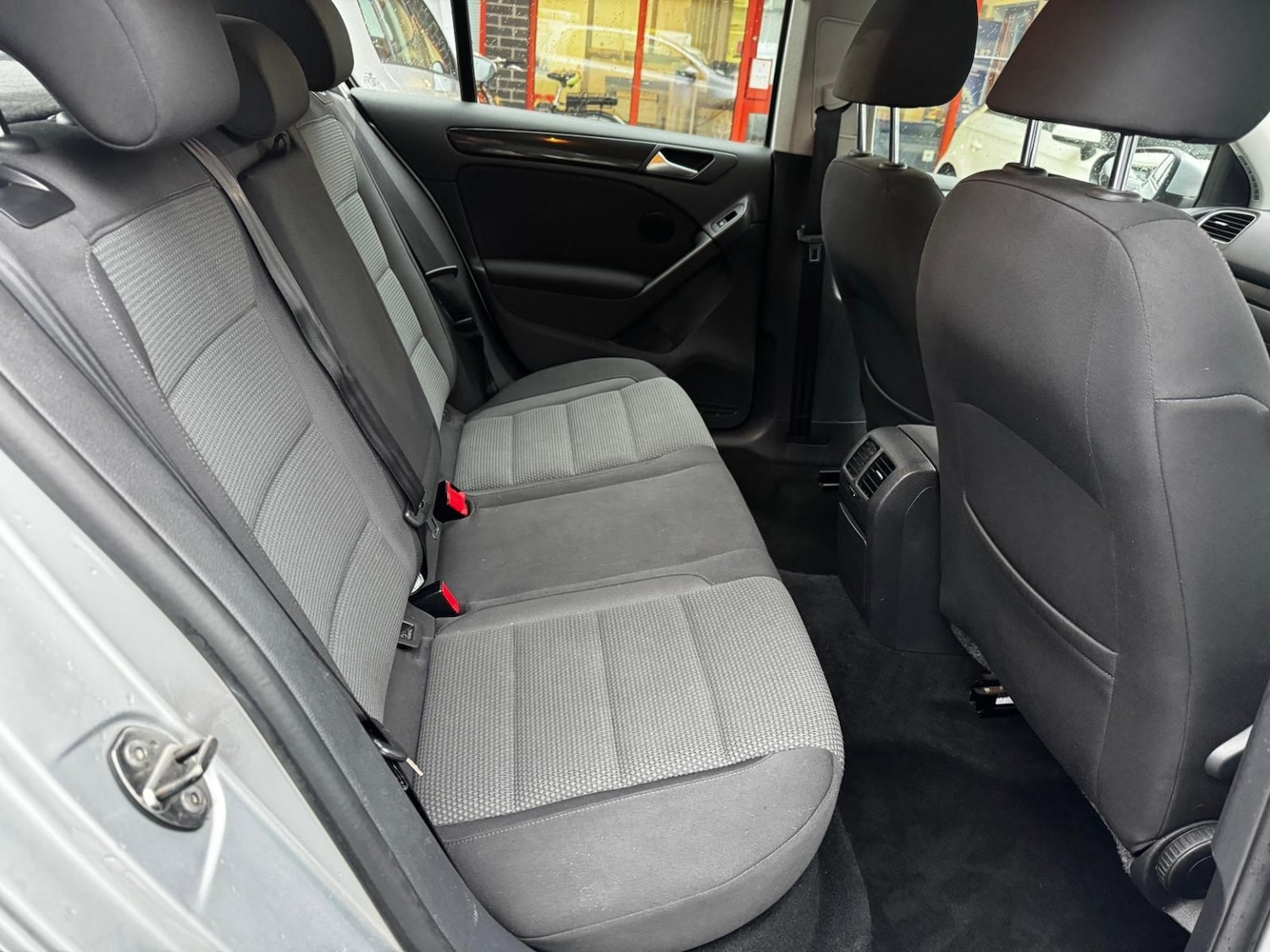 Used Volkswagen Golf 2011 for sale - 77385275: Photo 13