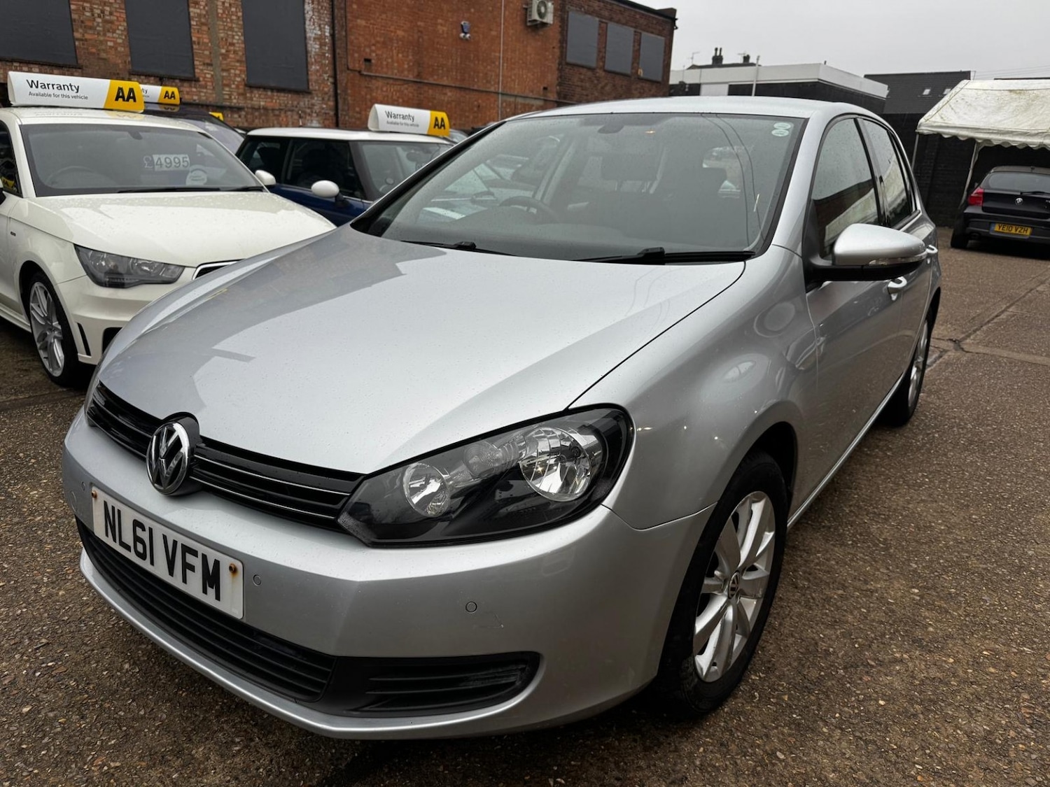 Used Volkswagen Golf 2011 for sale - 77385275: Photo 3