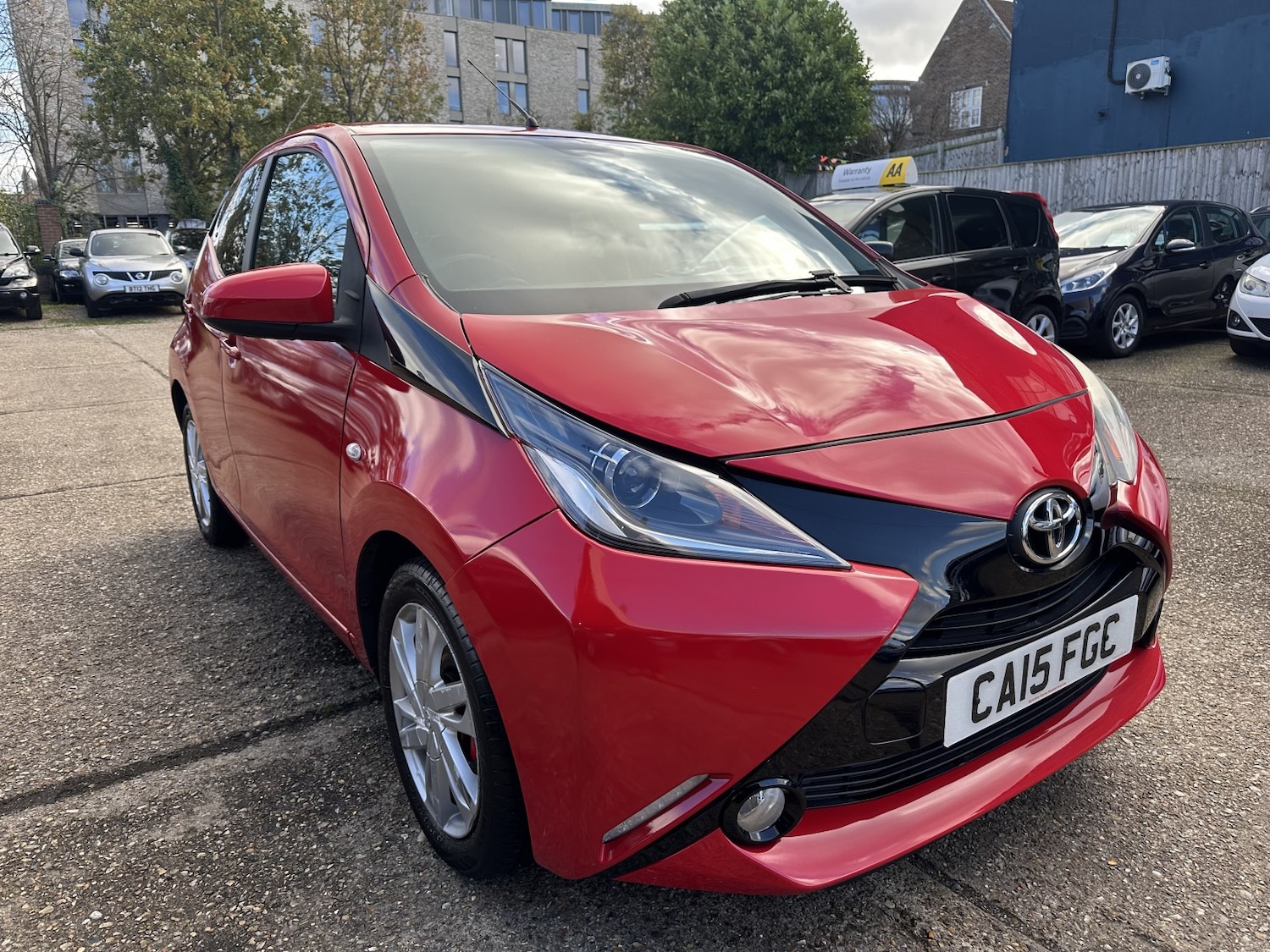 Used Toyota AYGO 2015 for sale - 76369301: Photo 1
