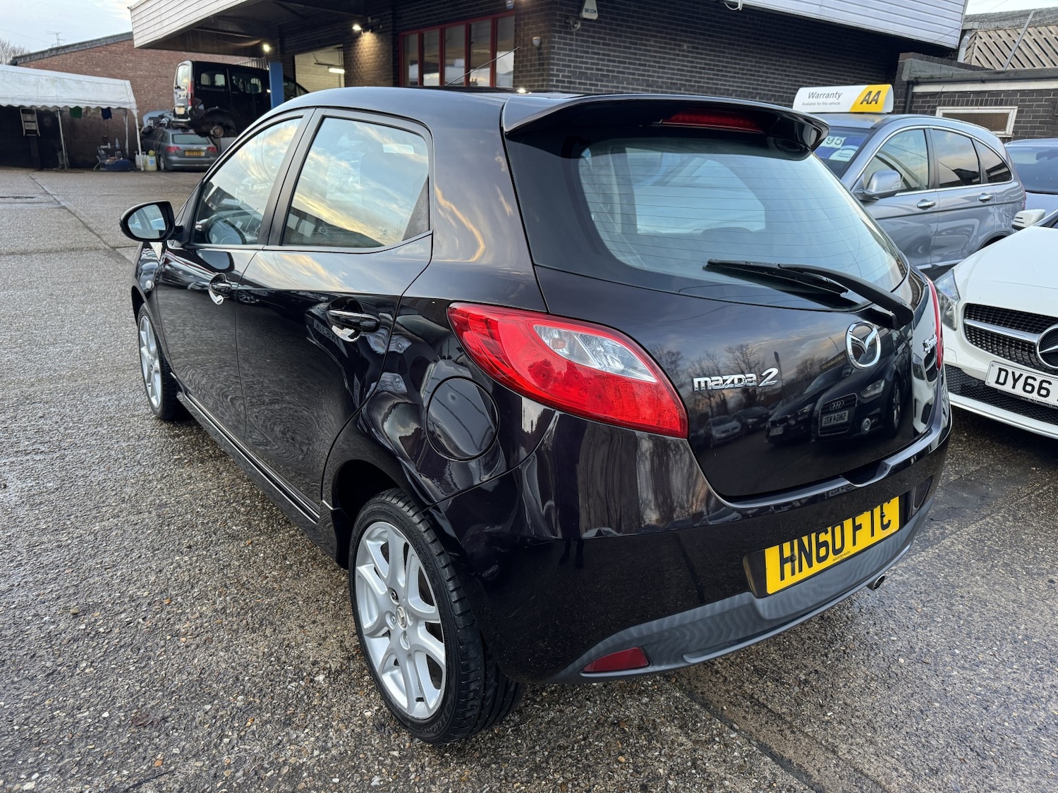 Used Mazda Mazda2 2010 for sale - 76848650: Photo 5