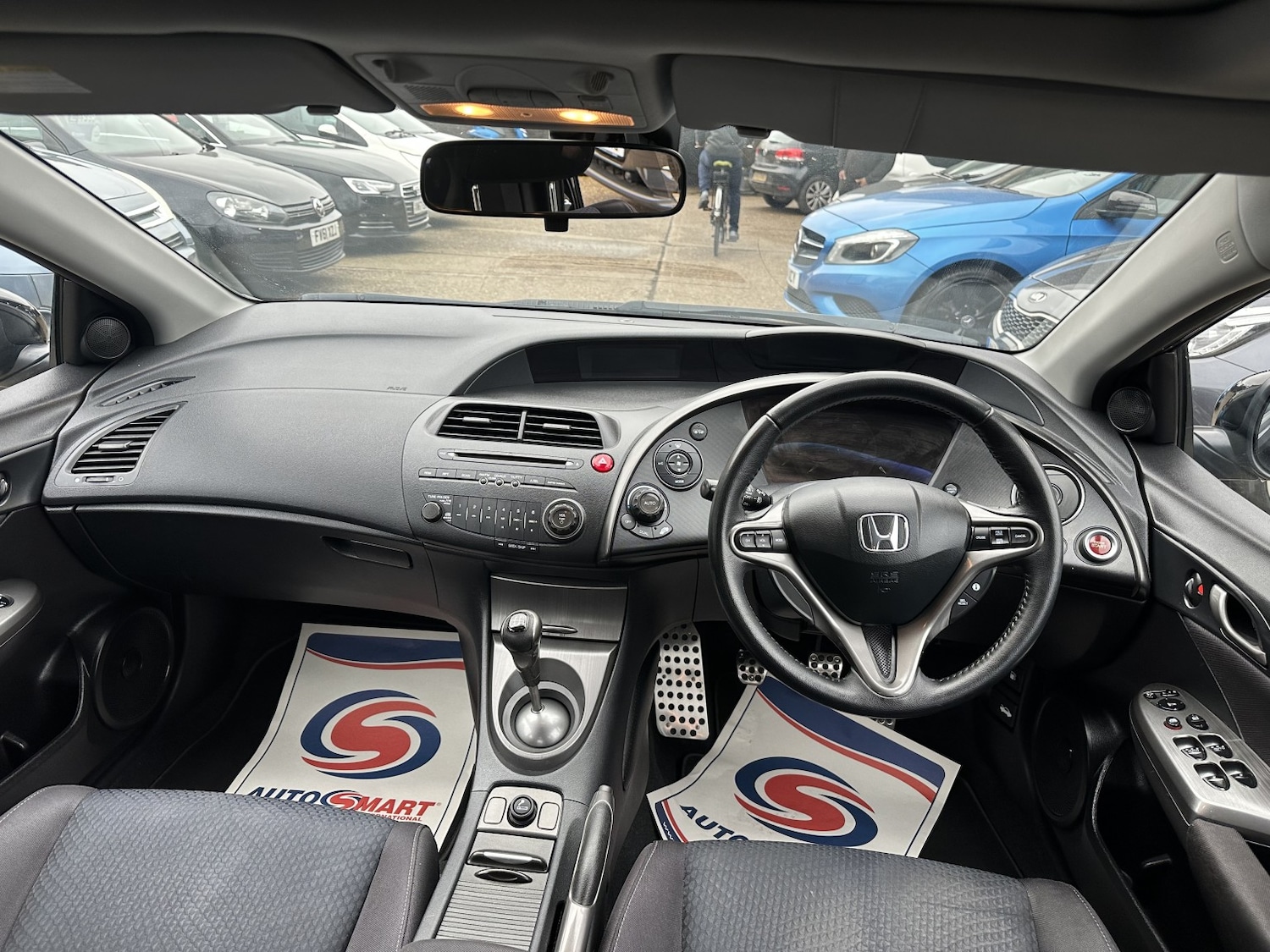 Used Honda Civic 2010 for sale - 77798568: Photo 11