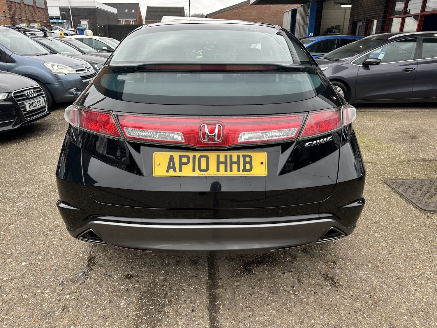 Used Honda Civic 2010 for sale - 77798568: Photo 6