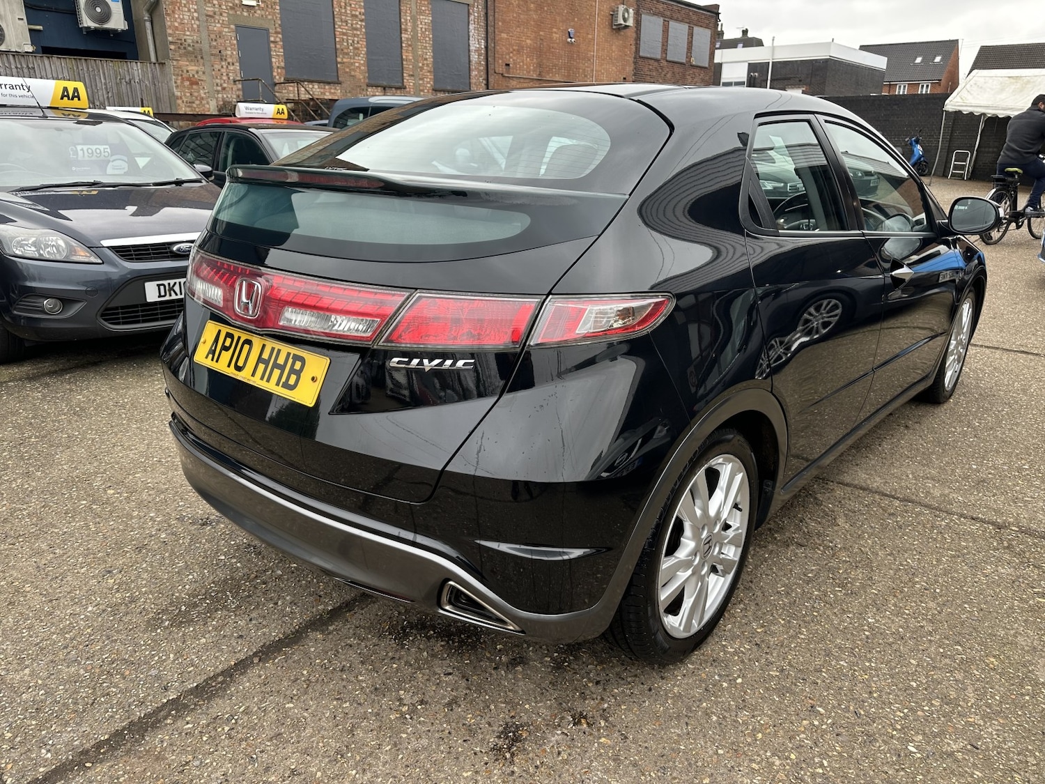 Used Honda Civic 2010 for sale - 77798568: Photo 7