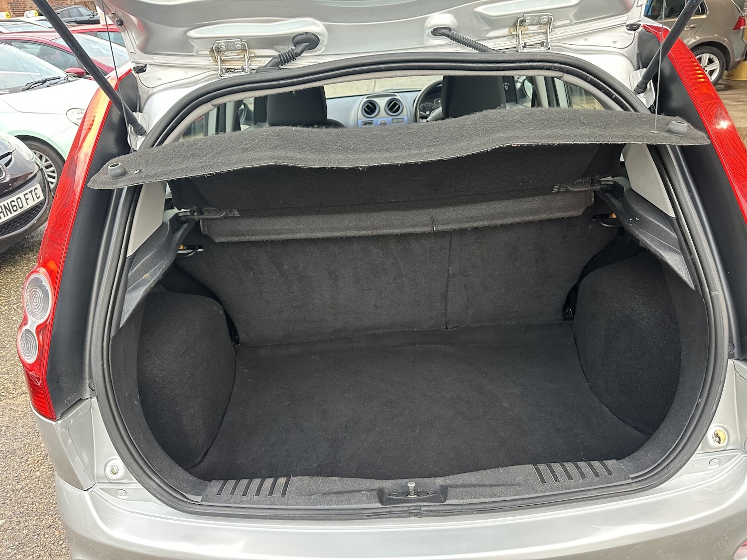 Used Ford Fiesta 2008 for sale - 76848643: Photo 14