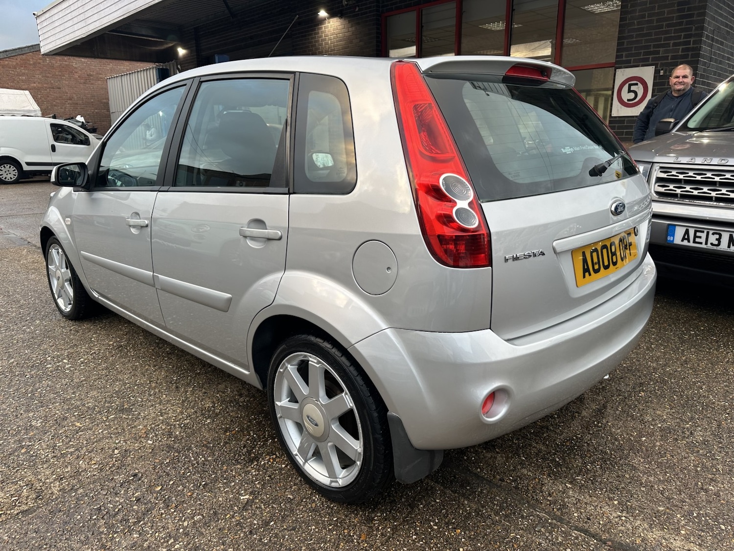 Used Ford Fiesta 2008 for sale - 76848643: Photo 5