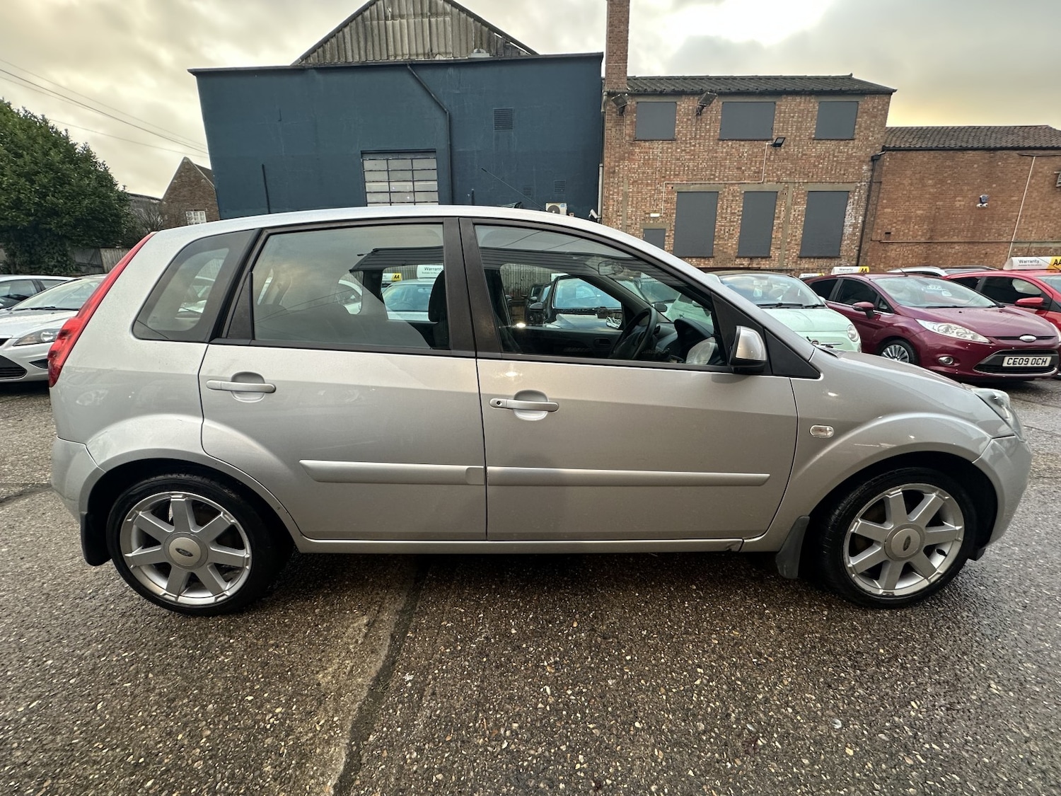 Used Ford Fiesta 2008 for sale - 76848643: Photo 8