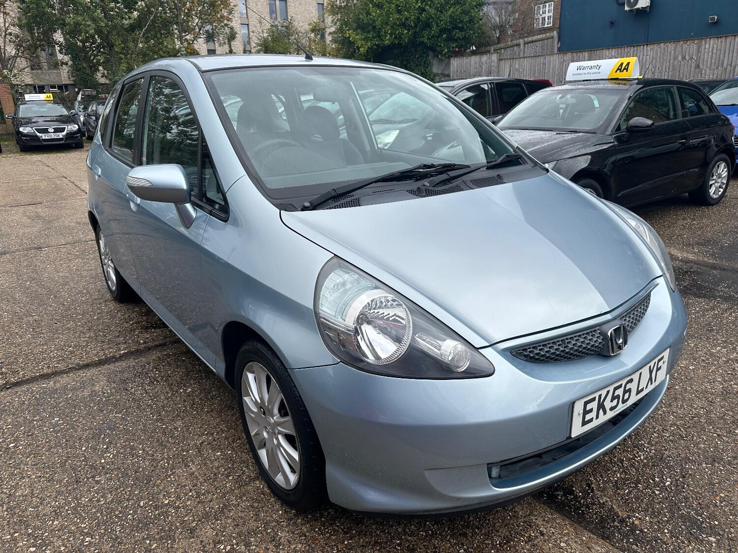 Used Honda Jazz 2006 for sale - 76164510: Photo 1