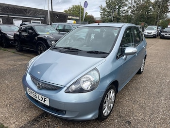 Used Honda Jazz 2006 for sale - 76164510: Photo 3