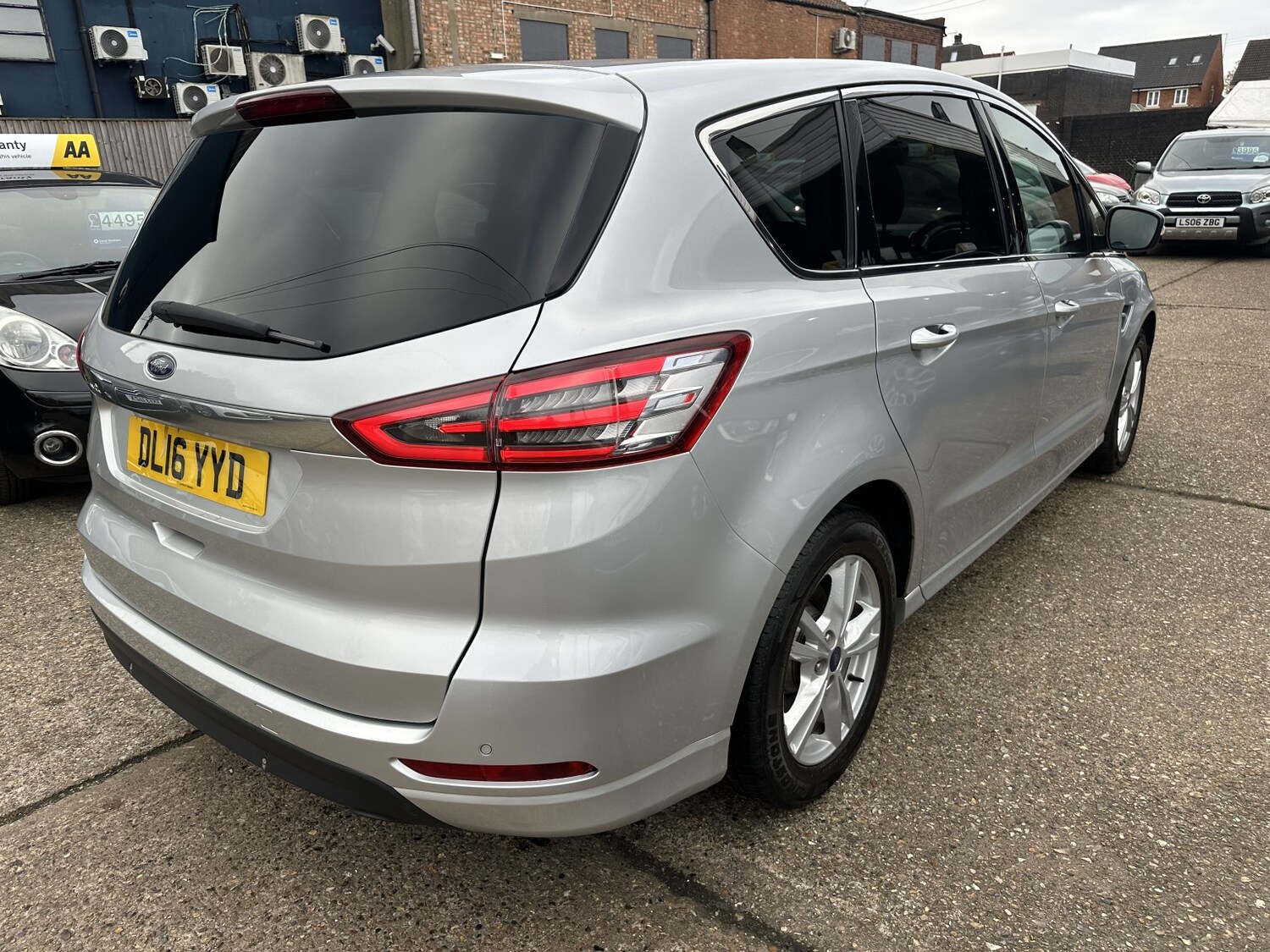 Used Ford S-Max 2016 for sale - 77465033: Photo 7