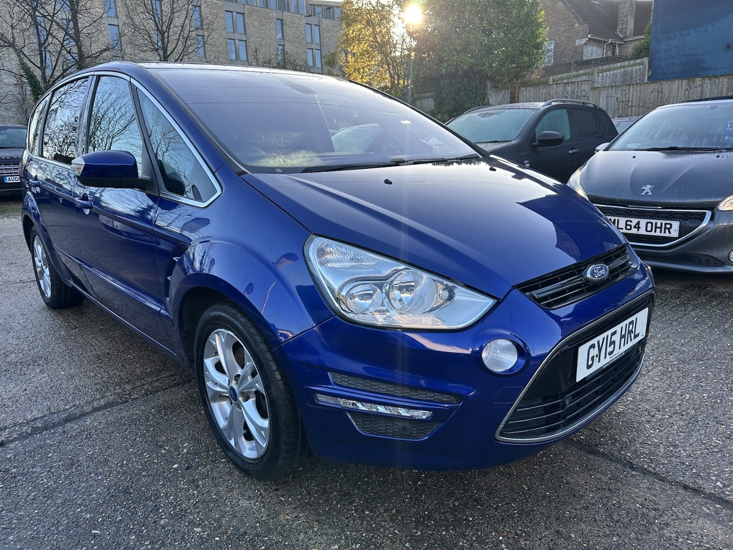 Used Ford S-Max 2015 for sale - 76945612: Photo 1
