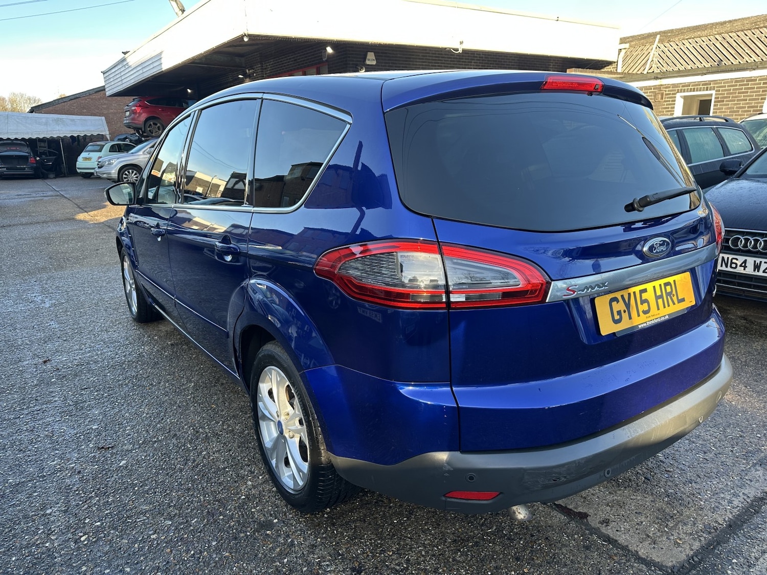 Used Ford S-Max 2015 for sale - 76945612: Photo 5
