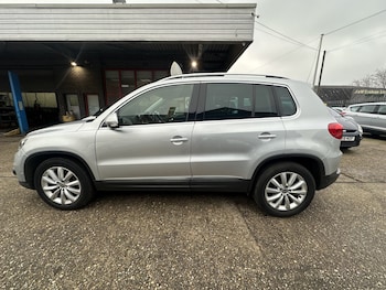 Used Volkswagen Tiguan 2014 for sale - 77241912: Photo