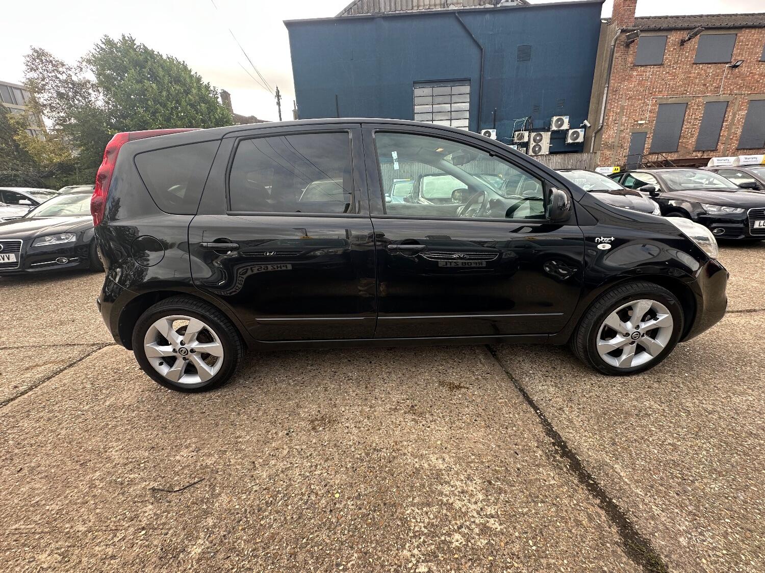 Used Nissan Note 2013 for sale - 76170432: Photo 8