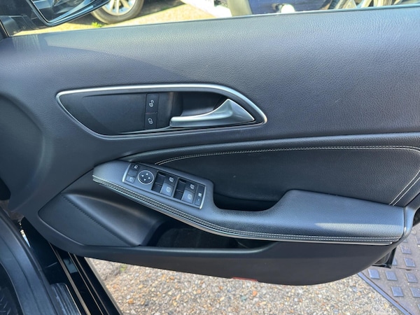Used Mercedes-Benz A-Class 2016 for sale - 76120260: Photo 11