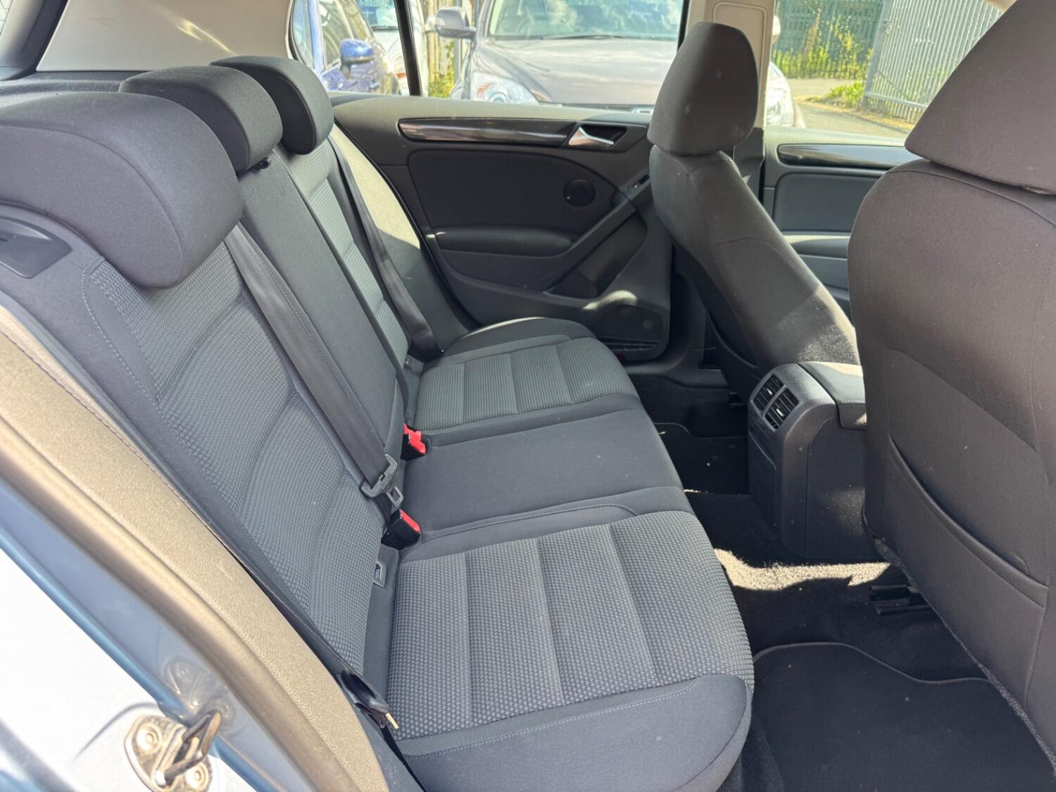 Used Volkswagen Golf 2009 for sale - 76794633: Photo 11