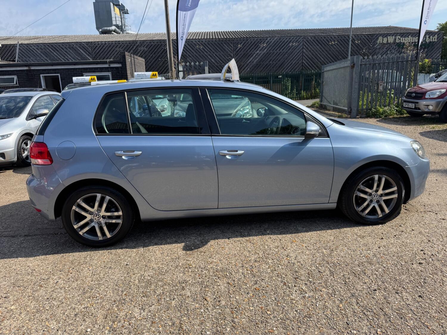 Used Volkswagen Golf 2009 for sale - 76794633: Photo 7